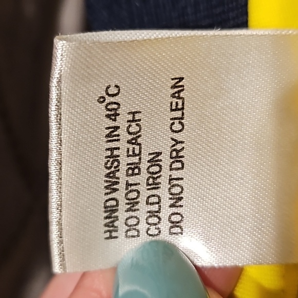 Soccer Fan Columbia Jersey - Picture 11 of 15